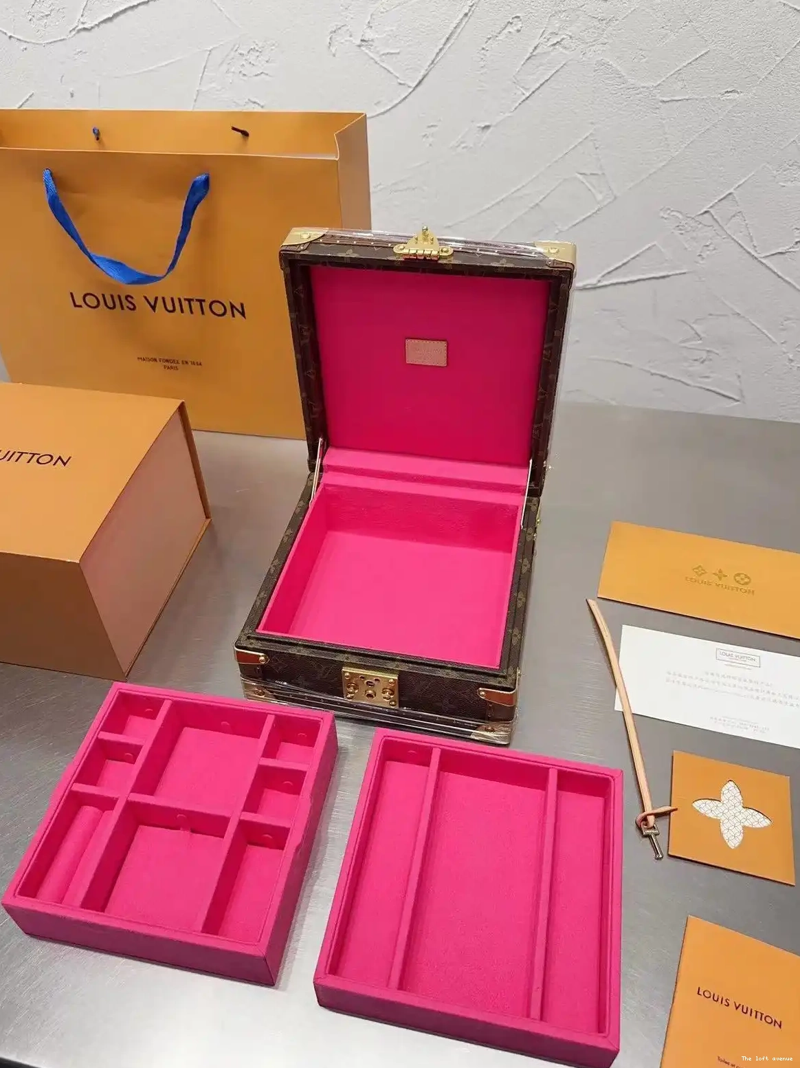 LV JEWELRY CUSTOM BOX 0612